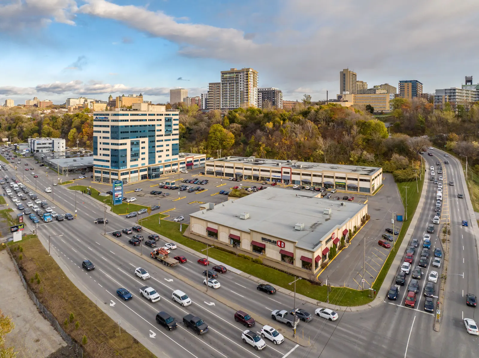 Vue aérienne d'une propriété commerciale Groleau à Québec